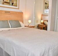 Convenient City Aprt for 2 W / pool Gym Tennis Court - Accommodation Mermaid Beach