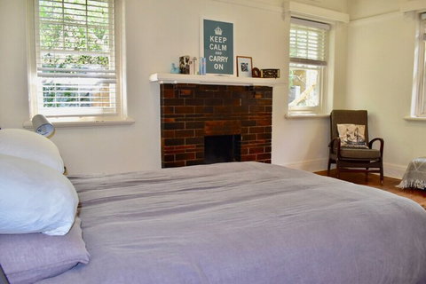 Art Deco Apt In Sunny Elwood Minutes To St. Kilda - Accommodation Mermaid Beach 7