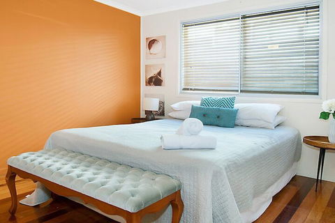 Sea Whisper - Accommodation Mermaid Beach 3
