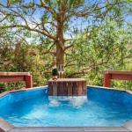 Ravensbourne Escape Tree Tops - Accommodation Mermaid Beach 0