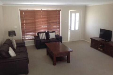 Breakaway Apartments - Accommodation Mermaid Beach 3