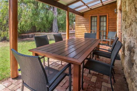 Annies Retreat - Accommodation Mermaid Beach 3