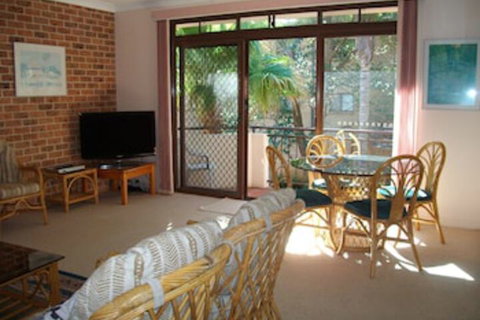 Kurranulla Unit 1 / 15 Weatherly Close - Accommodation Mermaid Beach 0