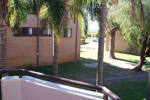 Kurranulla Unit 1 / 15 Weatherly Close - Accommodation Mermaid Beach 7