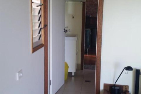 Benjis By The Sea - Accommodation Mermaid Beach 6