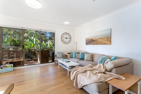 Victory Court Unit 1 / 3 7 Columbia Close - Accommodation Mermaid Beach 0