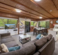 Boats And Bedzzz Houseboat Stays  Renmark River Villas - Accommodation Mermaid Beach