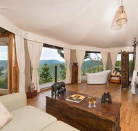 Clouds Safari - Accommodation Mermaid Beach