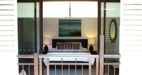 132 SEA TEMPLE LUXURY DIRECT STUDIO - Accommodation Mermaid Beach 5