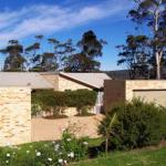 LAKESIDE2 - Accommodation Mermaid Beach 0