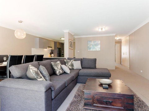 34 Bay Parklands 2 Gowrie Avenue WIFI Views Pool Spa & Tennis Court - Accommodation Mermaid Beach 5