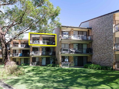 34 Bay Parklands 2 Gowrie Avenue WIFI Views Pool Spa & Tennis Court - Accommodation Mermaid Beach 1