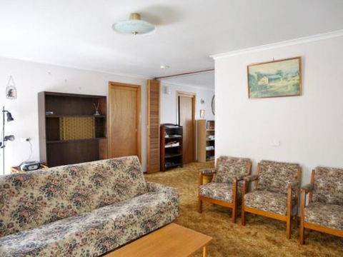 RETRO RETREAT INLET SIDE - Accommodation Mermaid Beach 1