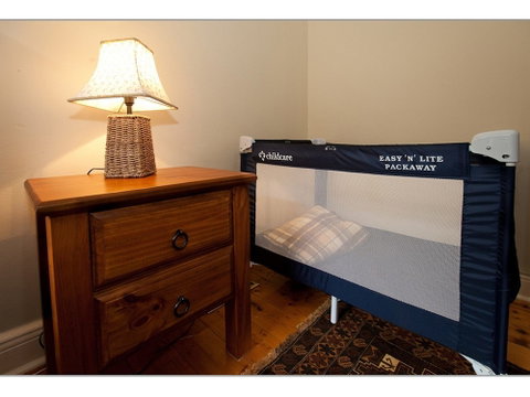 Fairholme Townhouse - Accommodation Mermaid Beach 6