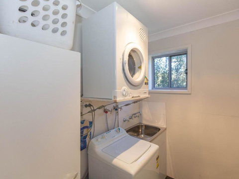 Aspect 2 / 8a Poly Cow Lane - Accommodation Mermaid Beach 1