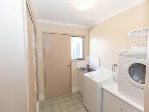 Acacia 5 / 2 Kirwan Close - Accommodation Mermaid Beach 3