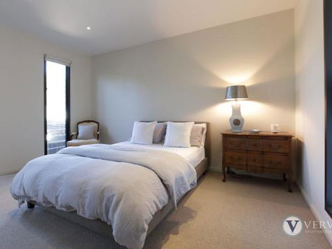 Seaview Stunning Bay Views! - Accommodation Mermaid Beach 3