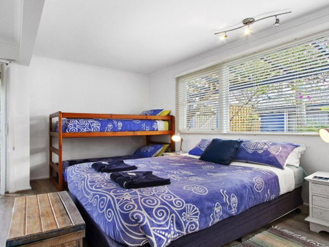 Bay Cottage Paradise On The Bay - Accommodation Mermaid Beach 2