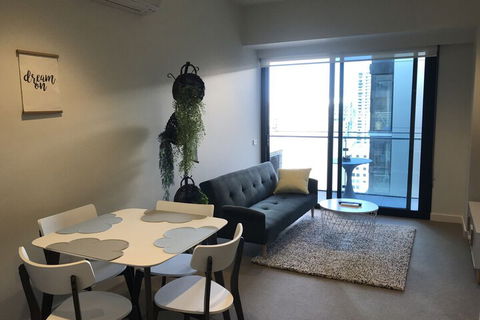 MH Private Apartments The William - Accommodation Mermaid Beach 4