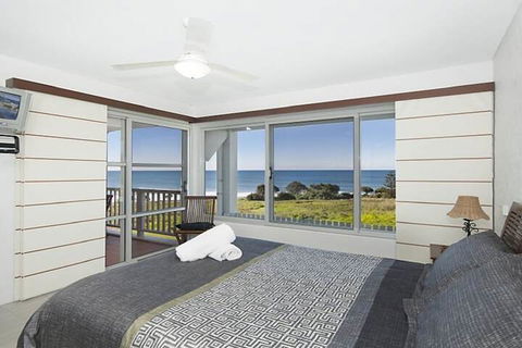 Quarterdeck 23 - Accommodation Mermaid Beach 3