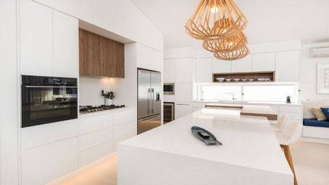 Coco De Mer Beach Villa - Accommodation Mermaid Beach 6