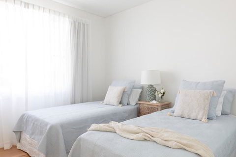 Coco De Mer Beach Villa - Accommodation Mermaid Beach 5