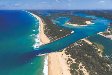 Lakes Main Holiday Park - Accommodation Mermaid Beach 5