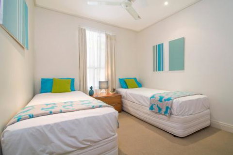 Villa Del Mar Port Douglas - Accommodation Mermaid Beach 2