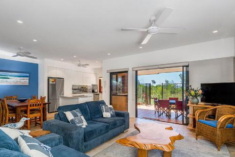 Bayvilla 4 At The Beach - Accommodation Mermaid Beach 6