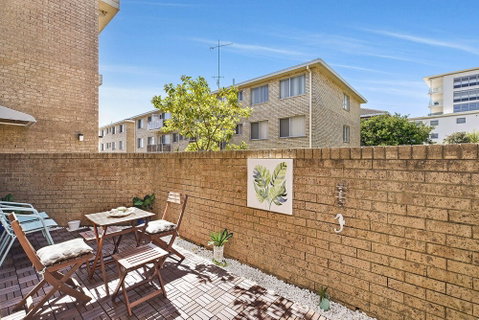 Sundowner Apartment 5 - Accommodation Mermaid Beach 2