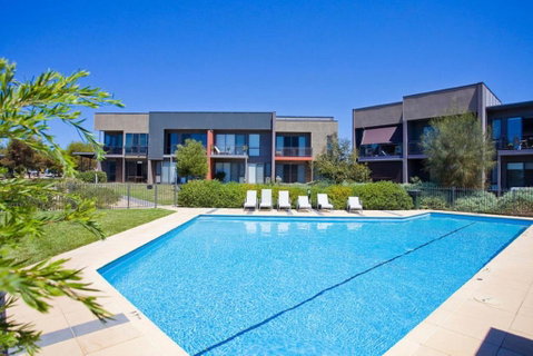 Shore To Relax Family Or Corporate Bookings Only - Accommodation Mermaid Beach 5