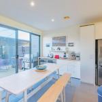 Shore To Relax Family Or Corporate Bookings Only - Accommodation Mermaid Beach 0