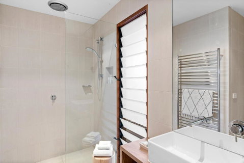 Florida On Carlyle Street - Accommodation Mermaid Beach 4