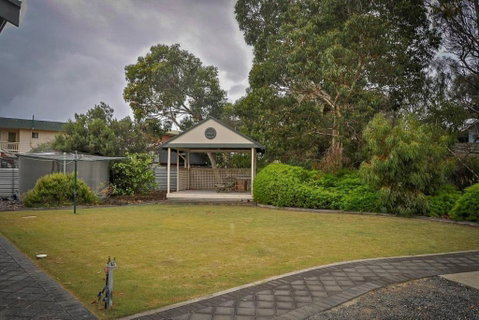 Coffin Bay Retreat - Accommodation Mermaid Beach 1