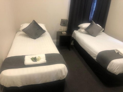 Wentworth Hotel - Accommodation Mermaid Beach 0