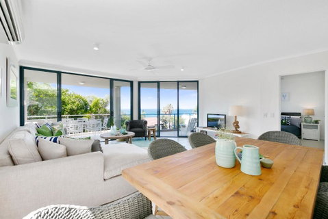 Sunny & Spacious Sunshine Beach - Accommodation Mermaid Beach 2