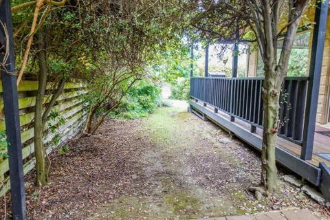 APOLLO BAY HOLIDAY HOUSE Walk To Beach + Wifi - Accommodation Mermaid Beach 1