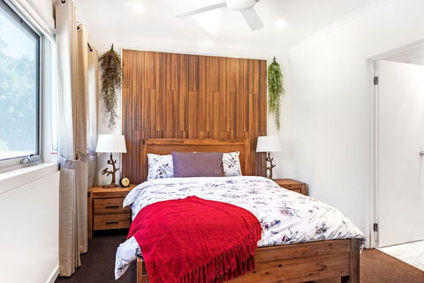 Woody Lifestyle One Bedroom Apartment - Accommodation Mermaid Beach 6