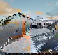 Furneaux - Accommodation Mermaid Beach