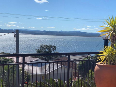 La CimaatNelson Bay - Accommodation Mermaid Beach 3