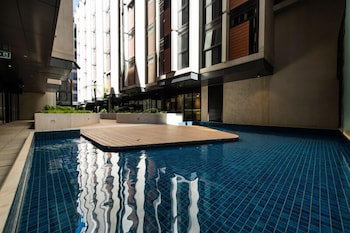 Accommodate Canberra Midnight Apartments - Accommodation Mermaid Beach 2