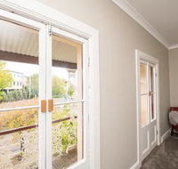 Heritage Bowen Terrace 3 Bed 2 Bath Walk to CBD - Accommodation Mermaid Beach