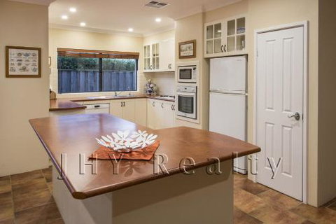 La Vita Bella - Accommodation Mermaid Beach 4