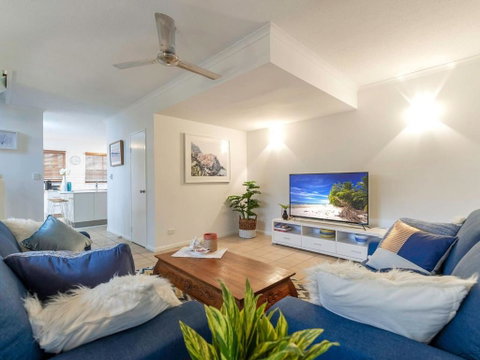 Allawah Palms Villa - Accommodation Mermaid Beach 5