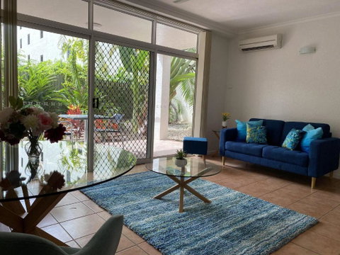 Palm Villas In Port #7 - Accommodation Mermaid Beach 6