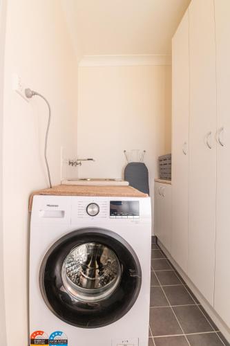 Edward Cottage ?Heritage Central Comfortable. - Accommodation Mermaid Beach 1