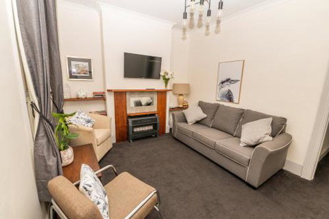 Edward Cottage ?Heritage Central Comfortable. - Accommodation Mermaid Beach 4