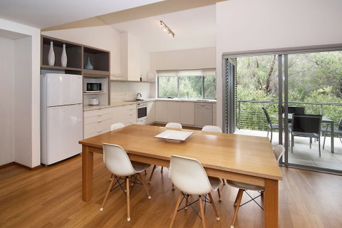 Pegasus Apartments - Accommodation Mermaid Beach 2