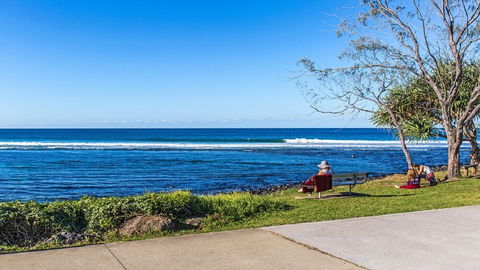 Sunrise Reef - Accommodation Mermaid Beach 5