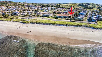Sunrise Reef - Accommodation Mermaid Beach 3